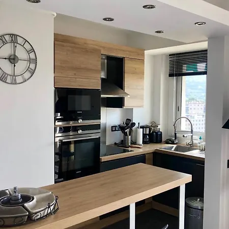 Cosy 42m With Balcony View And Wifi Apartmán Cannes