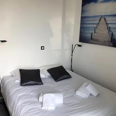 Cosy 42m With Balcony View And Wifi Apartmán *